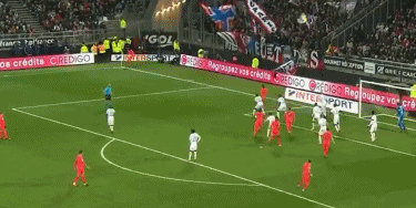 官方：本轮港超联赛延期进行，中国香港各代表队将臂缠黑纱出战