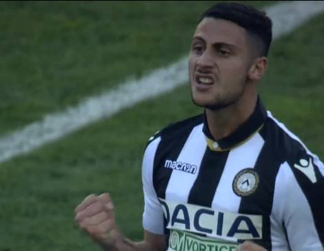 表现出了惊 表现出了惊